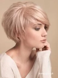 Light-Pink-Hair-Styles-Best-Short-Hairstyles-for-Fine-Hair